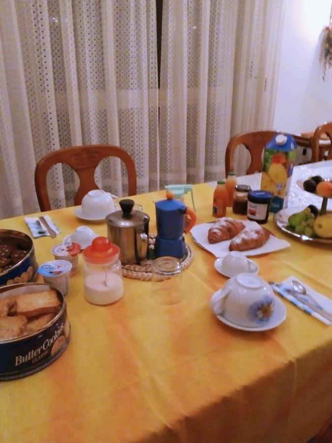 Da Terry Bed & Breakfast Vergiate Dış mekan fotoğraf